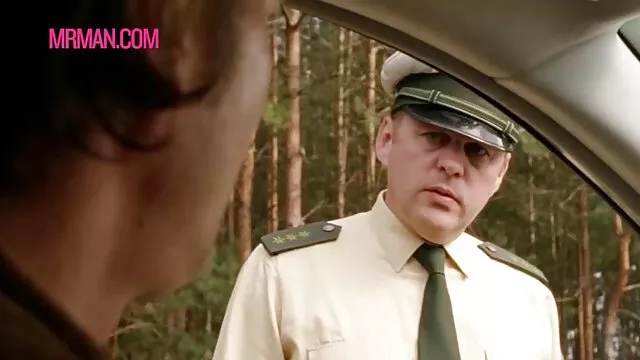 Երիտասարդները յուղոտ պոռնո պայթում են