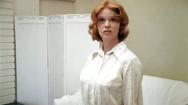 Բանտում կույս պոռնո փակված