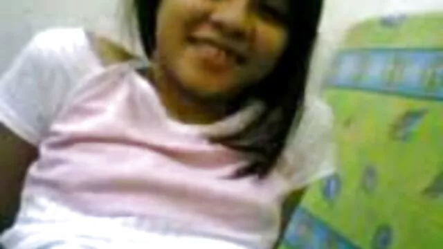 Այծի անդամահատված պոռնո վանդակ