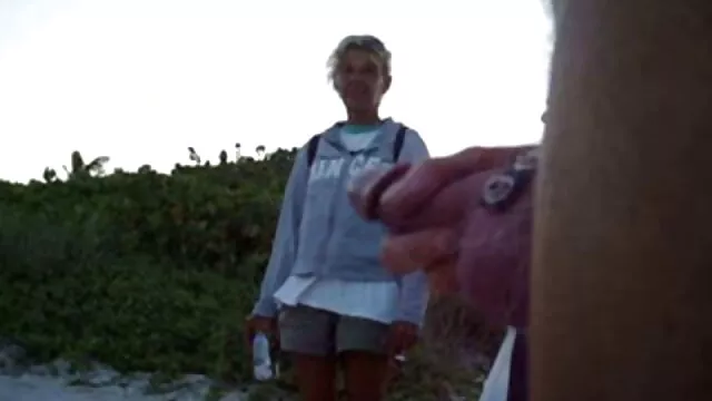 Փախուստ դժոխքից կատարյալ աղջիկ պոռնո