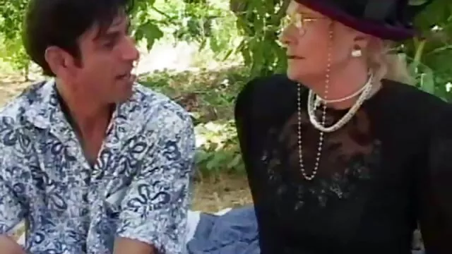 Դոկտոր Nippel, տաք սեքս պոռնո աստղ նավ