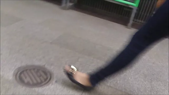 Շուն մերկ պոռնո