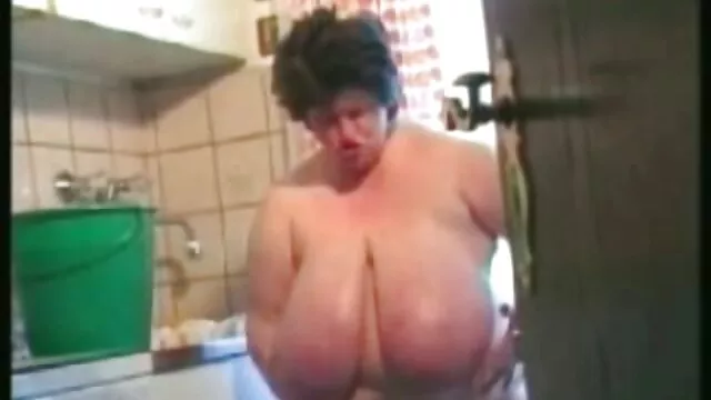 Iron խաղալիք սեքս երեքով Անվտանգ 2